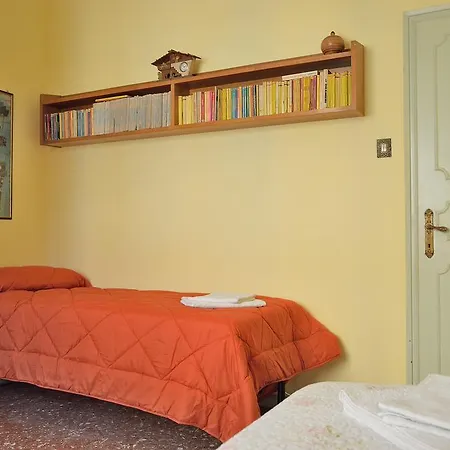 Appian Homes * Rome